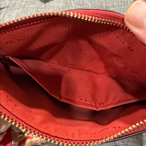 Coach Bag Kitt Messenger Red Leather Crossbody - Picture 12 of 17